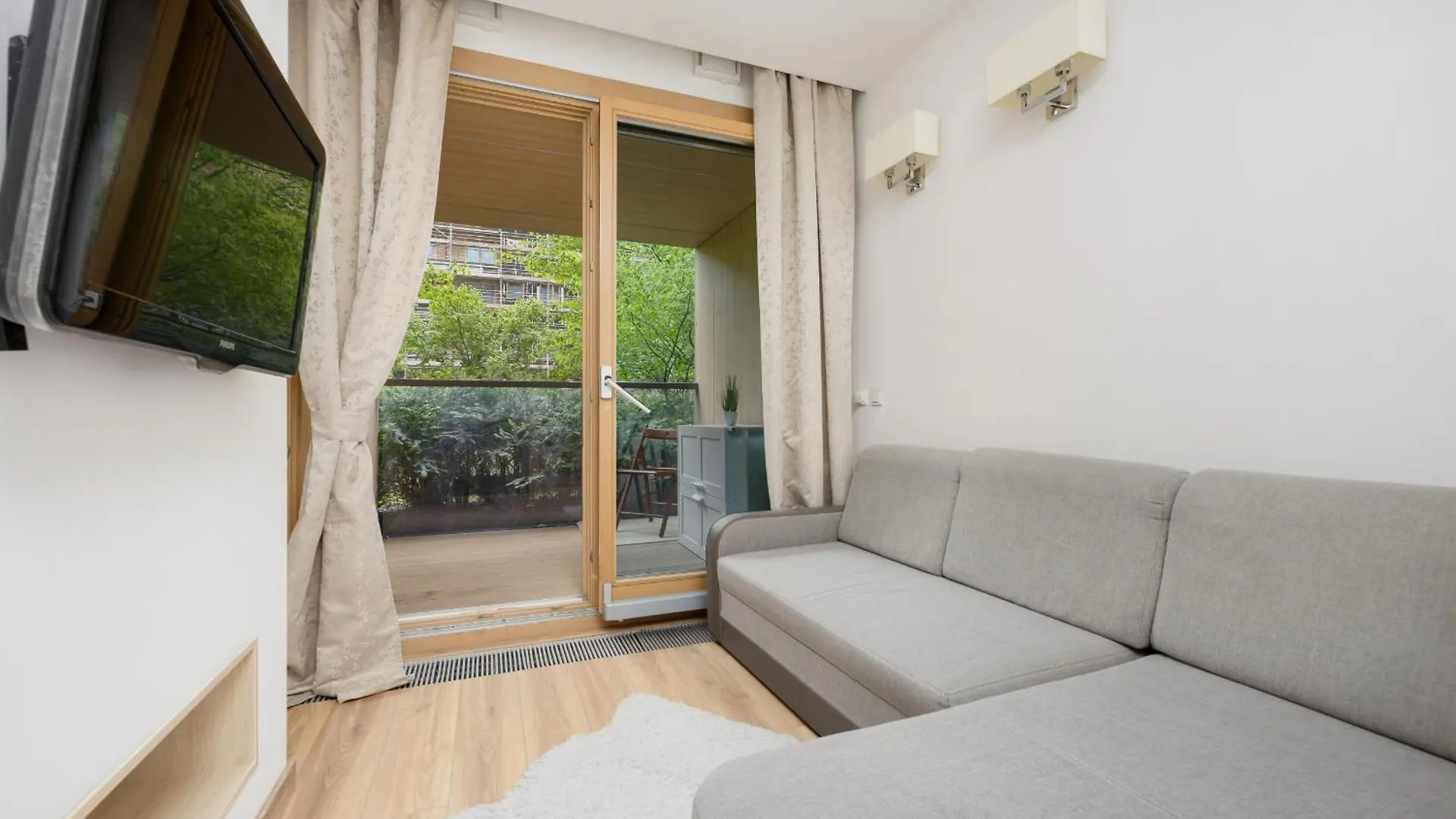 Apartment With Balcony In The Wola District Of Warsaw By Noclegi Renters Poland